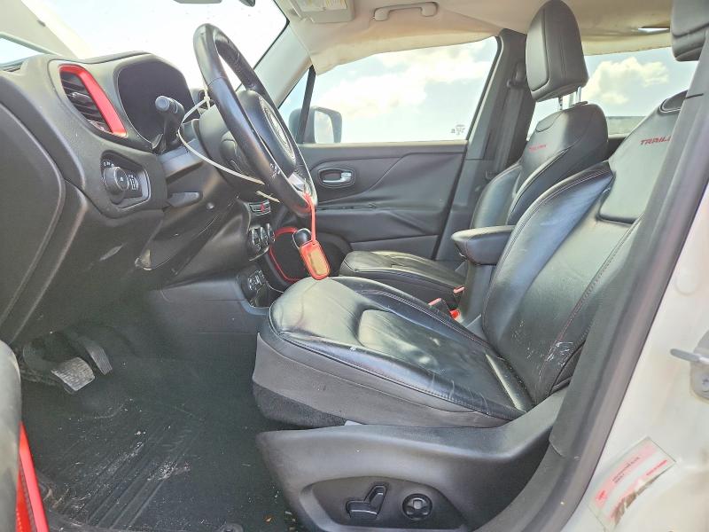 61037086 :رقم المزاد ، ZACCJBCT6GPD05308 vin ، 2016 Jeep Renegade مزاد بيع