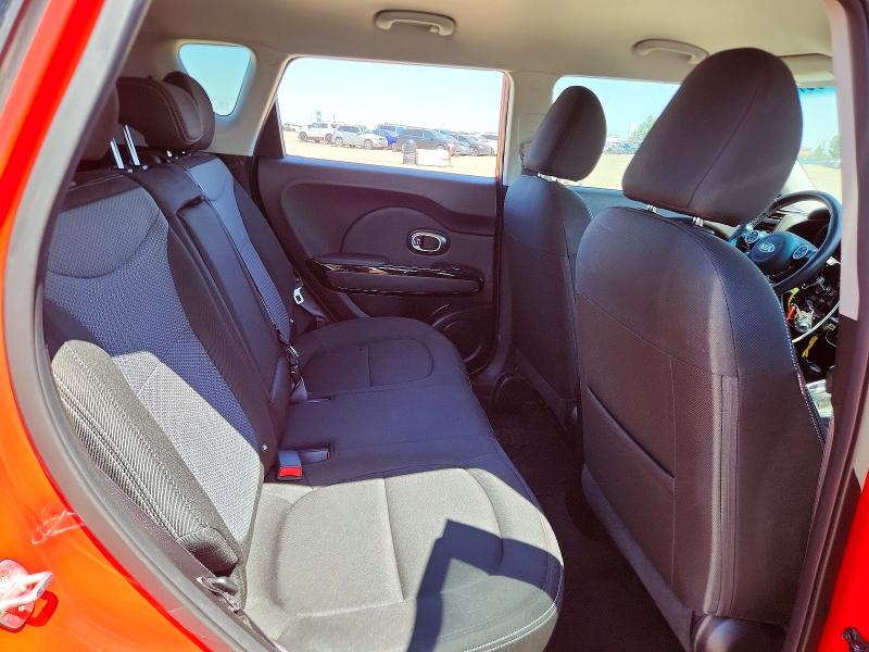 2017 Kia Soul მანქანა იყიდება აუქციონზე, vin: KNDJP3A56H7878613, აუქციონის ნომერი: 60880376