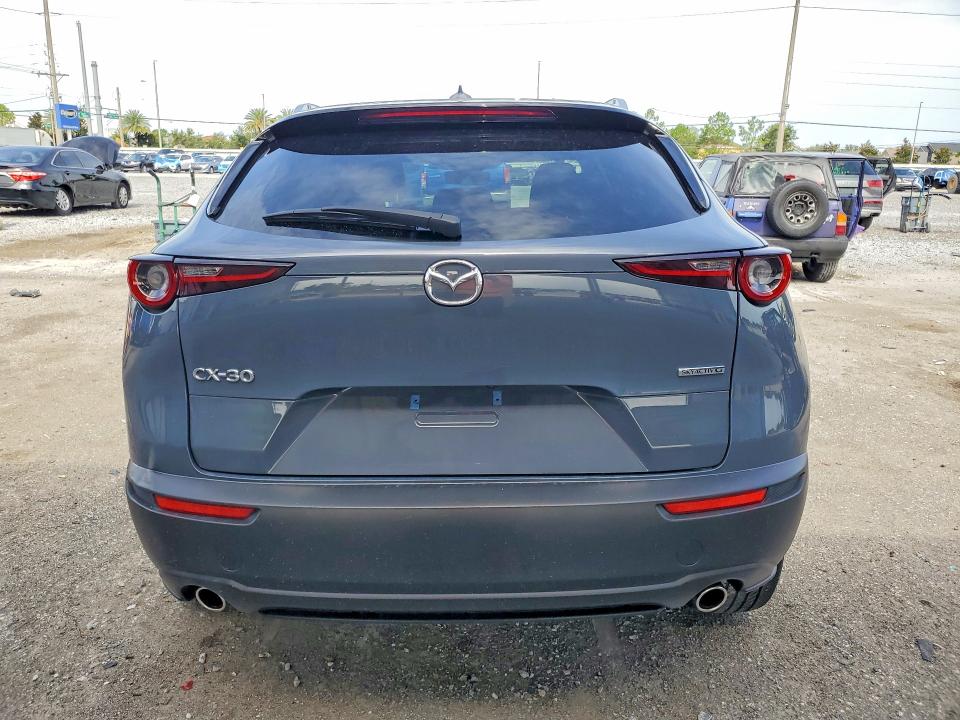 60770266 :رقم المزاد ، 3MVDMAEM5LM100389 vin ، 2020 Mazda Cx-30 مزاد بيع