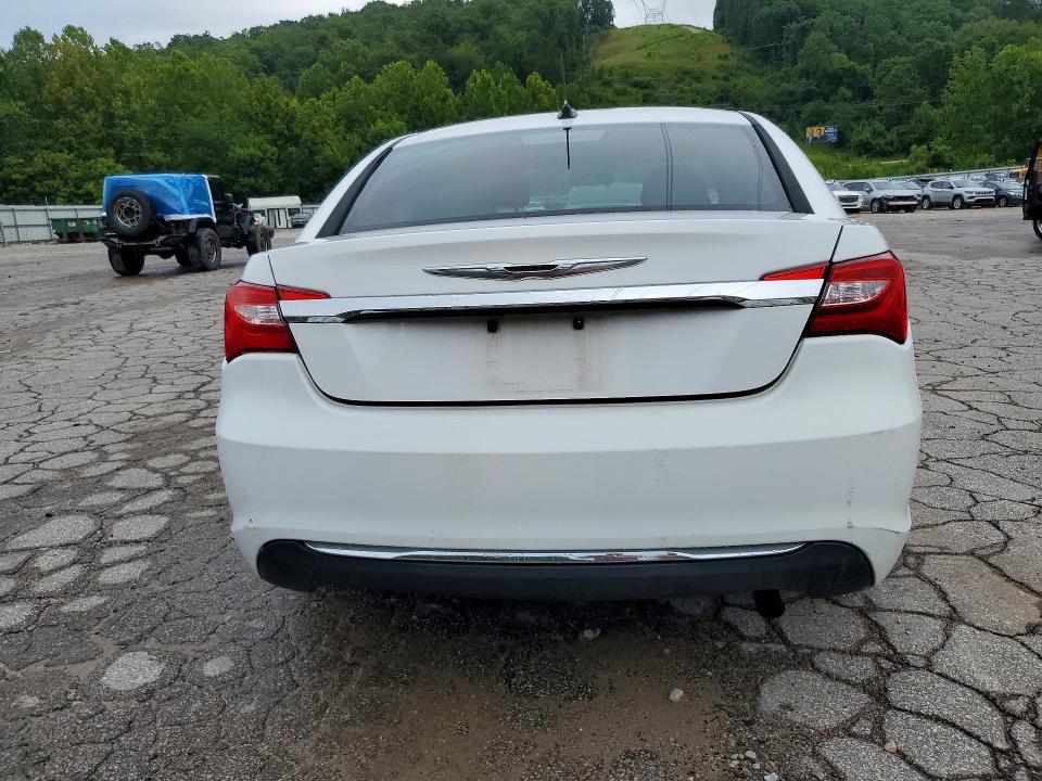 2013 Chrysler 200 მანქანა იყიდება აუქციონზე, vin: 1C3CCBAB1DN762122, აუქციონის ნომერი: 61928606