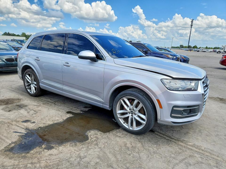 Продажа на аукционе авто 2017 Audi Q7, vin: WA1VAAF74HD056146, номер лота: 60255906