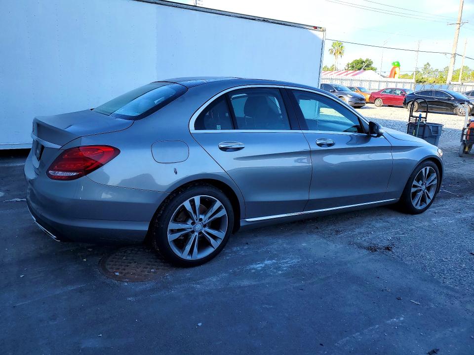 Продаж на аукціоні авто 2015 Mercedes-benz C, vin: 55SWF4JB2FU070401, номер лоту: 59813286