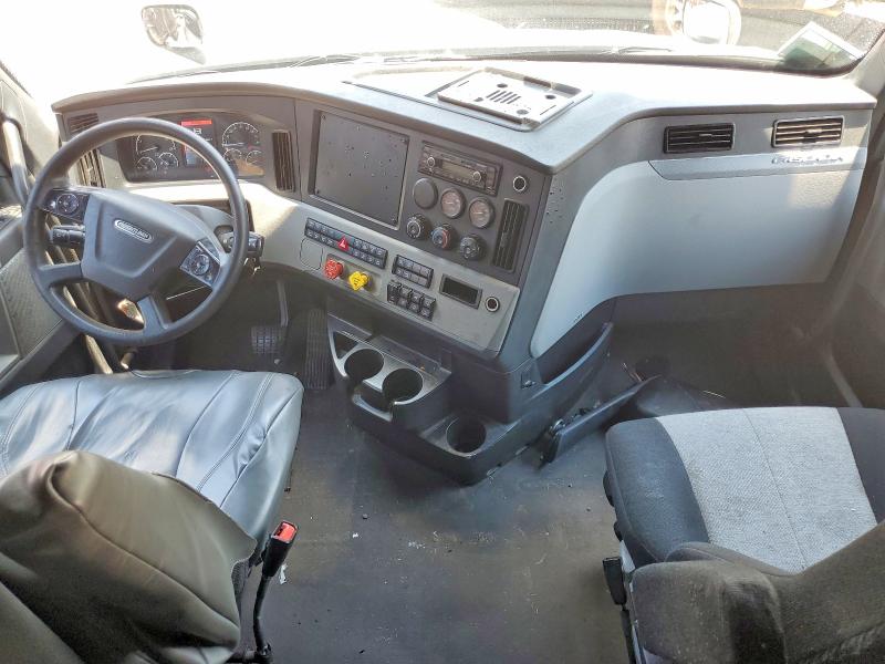 2019 Freightliner Cascadia 126 მანქანა იყიდება აუქციონზე, vin: 3AKJHHDR6KSKB5185, აუქციონის ნომერი: 60028836