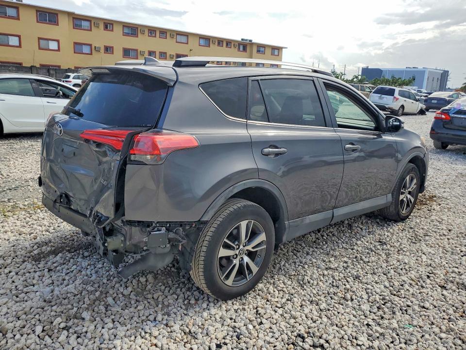 Продажа на аукционе авто 2018 Toyota Rav4, vin: 2T3WFREV8JW511728, номер лота: 60364086