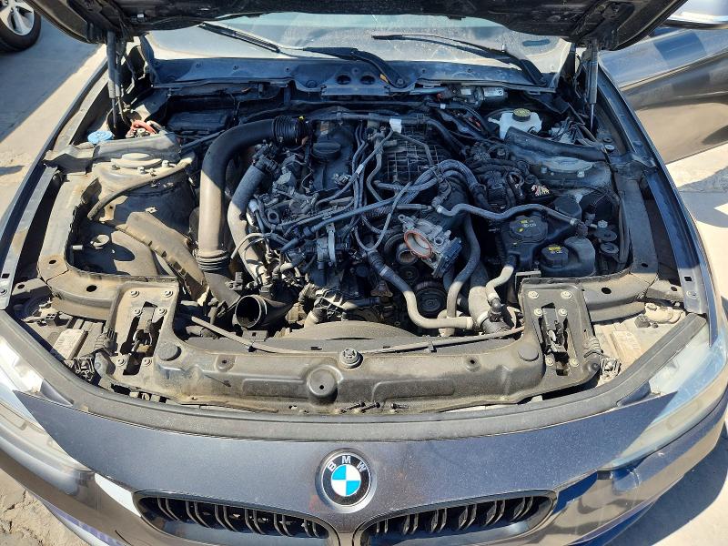 2017 Bmw 330 მანქანა იყიდება აუქციონზე, vin: WBA8D9C30HA011715, აუქციონის ნომერი: 62988236