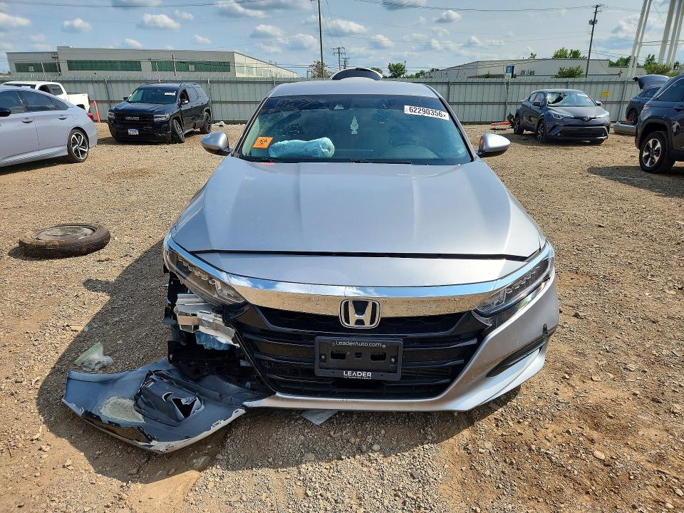 62290356 :رقم المزاد ، 1HGCV1F10LA035173 vin ، 2020 Honda Accord مزاد بيع
