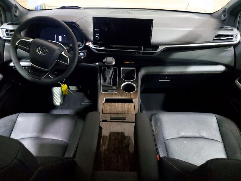 59586516 :رقم المزاد ، 5TDESKFC0SS210689 vin ، 2025 Toyota Sienna مزاد بيع