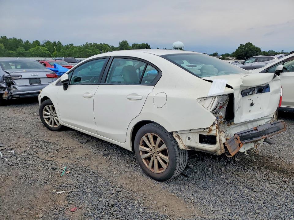 Продажа на аукционе авто 2012 Honda Civic, vin: 2HGFB2F58CH521004, номер лота: 61932746