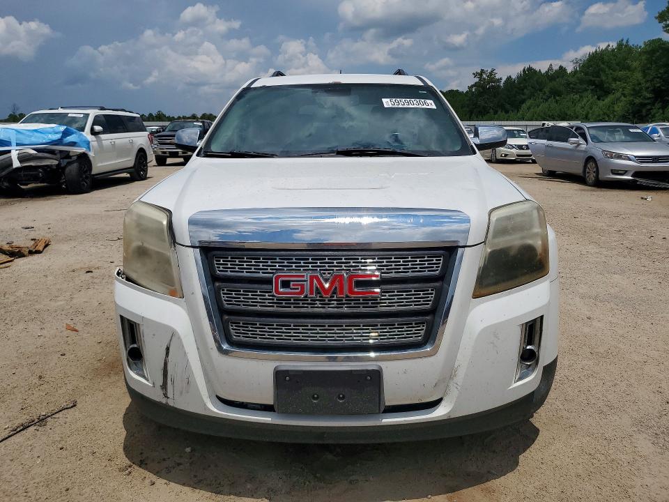59590306 :رقم المزاد ، 2GKFLTE34F6272447 vin ، 2015 Gmc Terrain مزاد بيع