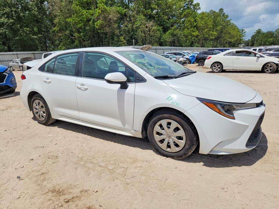 60557466 :رقم المزاد ، 5YFDPMAEXMP148117 vin ، 2021 Toyota Corolla مزاد بيع