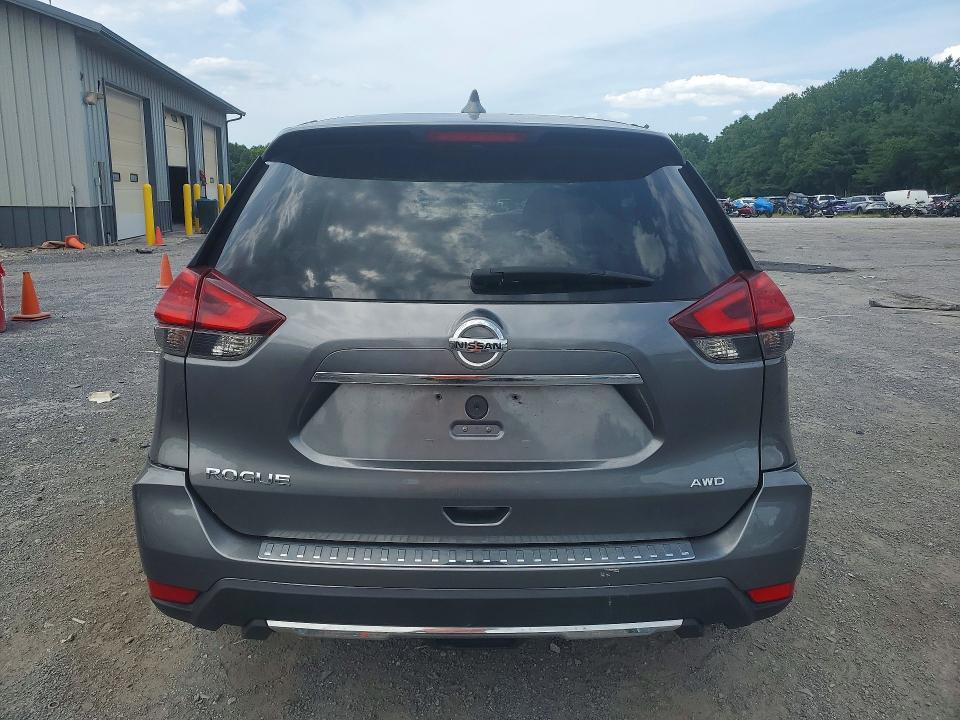 Продаж на аукціоні авто 2017 Nissan Rogue, vin: JN8AT2MVXHW005684, номер лоту: 62432406