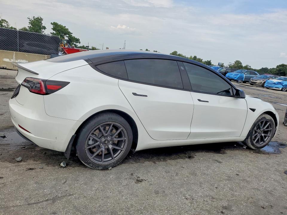 2021 Tesla Model 3 მანქანა იყიდება აუქციონზე, vin: 5YJ3E1EA0MF853737, აუქციონის ნომერი: 62816296