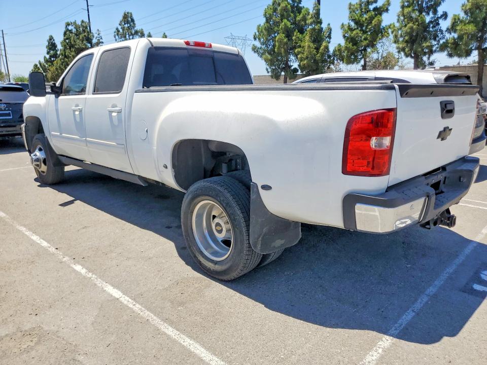 63047376 :رقم المزاد ، 1GC4K1C85DF206842 vin ، 2013 Chevrolet Silverado مزاد بيع