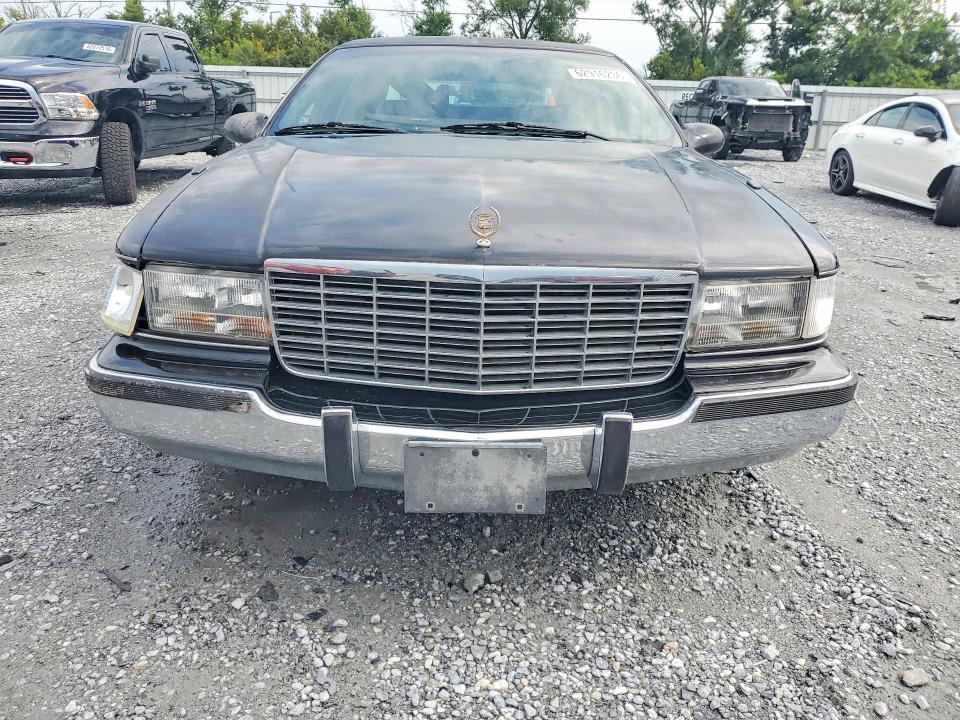 1995 Cadillac Fleetwood მანქანა იყიდება აუქციონზე, vin: 1G6DW52P0SR704367, აუქციონის ნომერი: 62916236