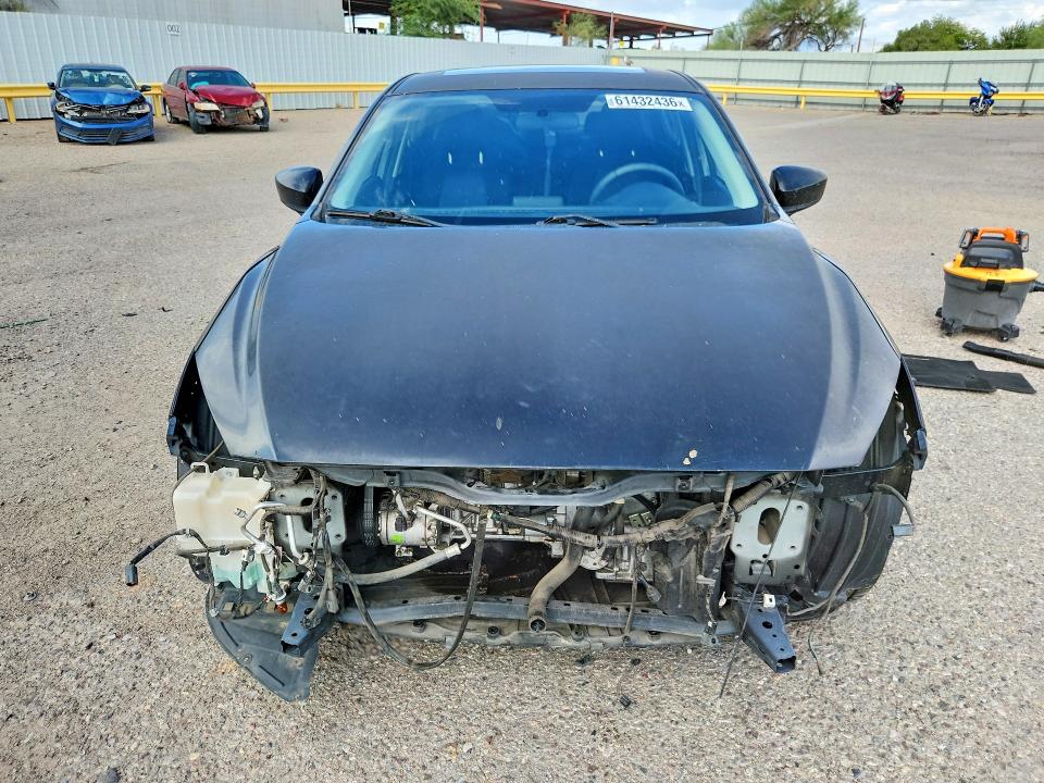 2014 Mazda 3 მანქანა იყიდება აუქციონზე, vin: JM1BM1V7XE1129423, აუქციონის ნომერი: 61432436