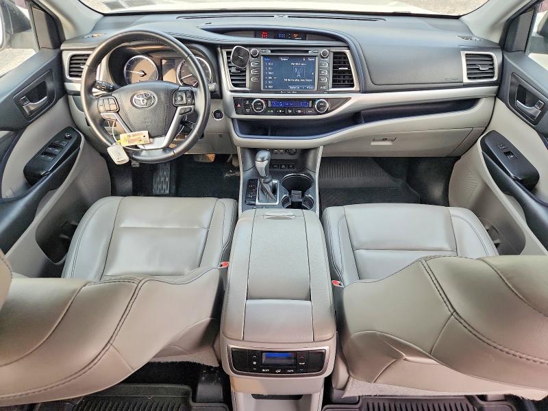 2019 Toyota Highlander მანქანა იყიდება აუქციონზე, vin: 5TDJZRFH0KS570818, აუქციონის ნომერი: 62430466