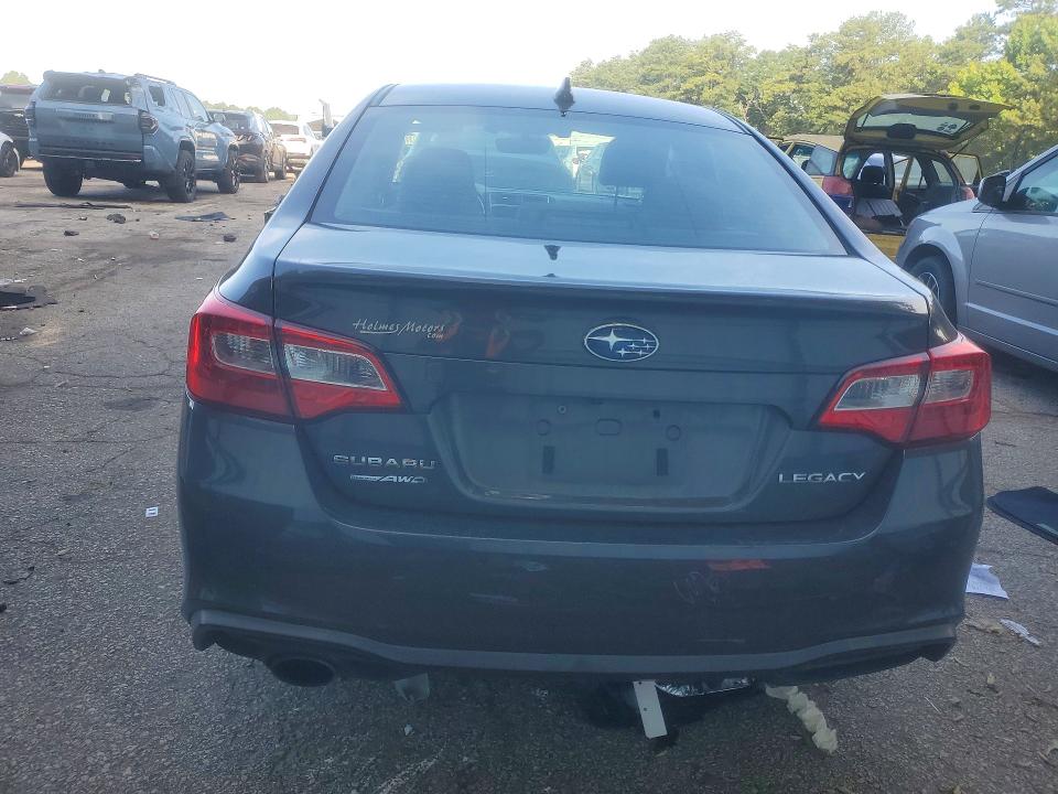 62023466 :رقم المزاد ، 4S3BNAF69J3014216 vin ، 2018 Subaru Legacy مزاد بيع