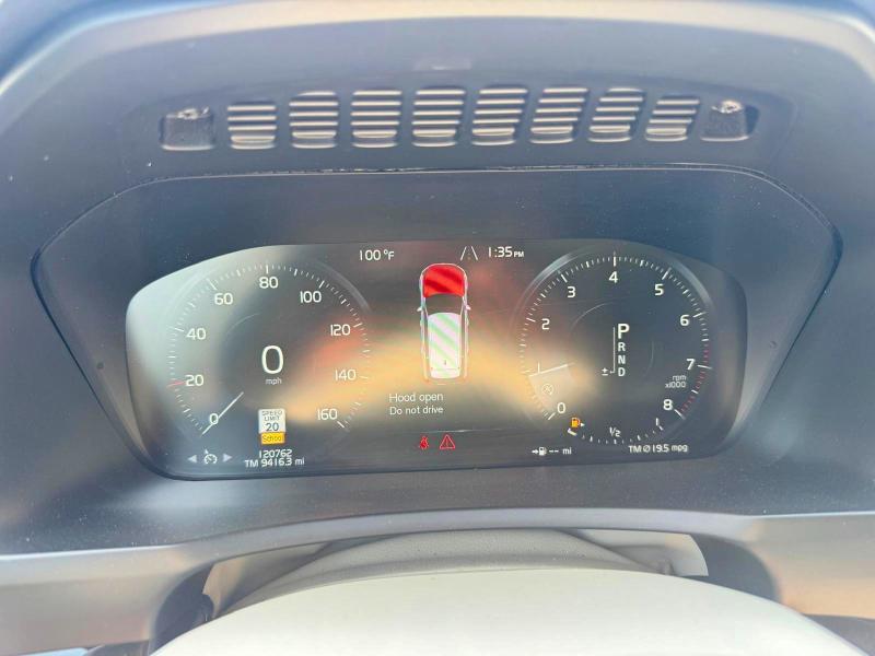 Продаж на аукціоні авто 2016 Volvo Xc90, vin: YV4A22PK6G1044801, номер лоту: 61323396