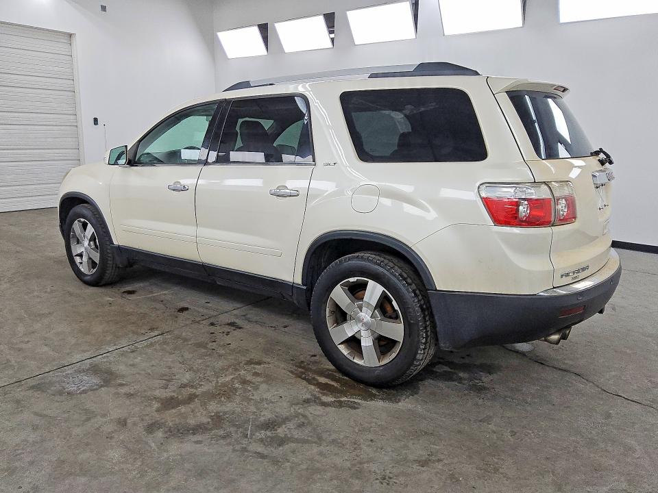 58656626 :رقم المزاد ، 1GKLRMED2AJ255562 vin ، 2010 Gmc Acadia مزاد بيع