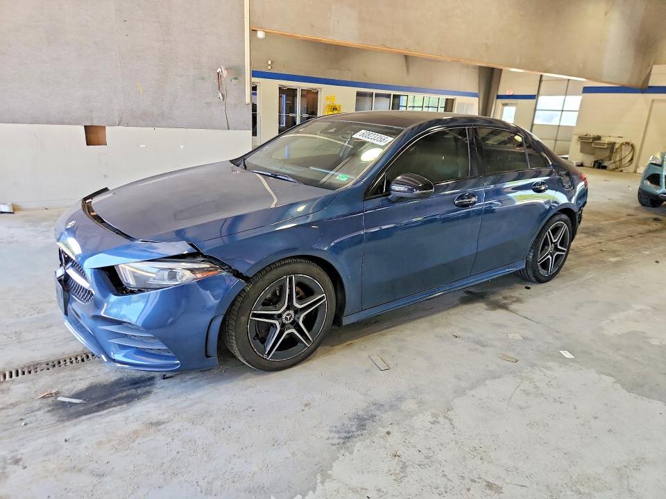 60823356 :رقم المزاد ، W1K3G4FB3LJ231083 vin ، 2020 Mercedes-benz A مزاد بيع