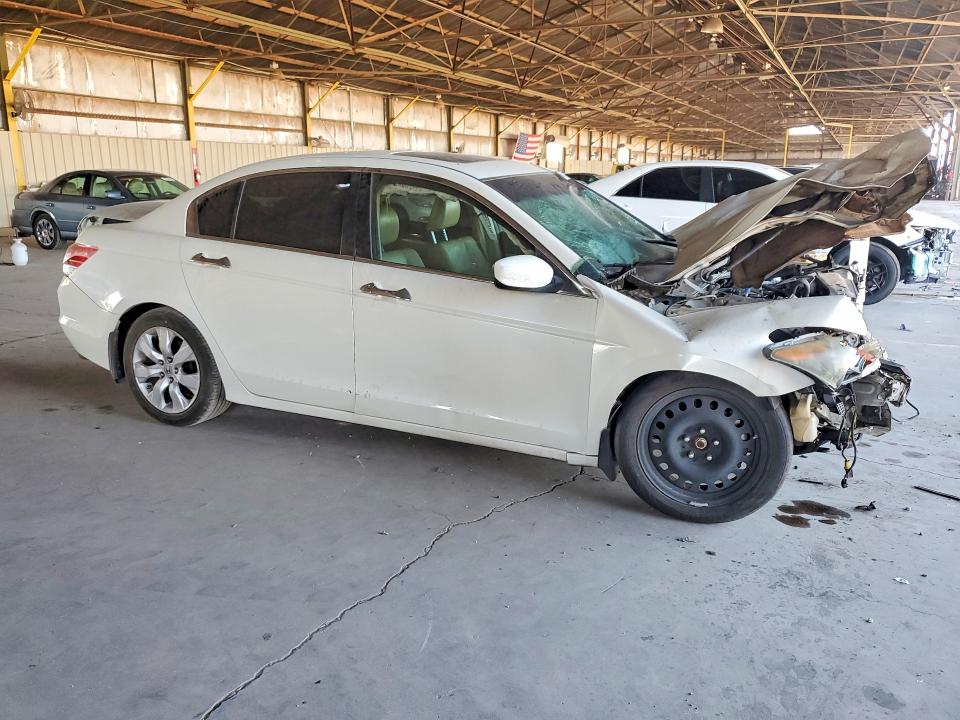 2010 Honda Accord მანქანა იყიდება აუქციონზე, vin: 1HGCP3F85AA026758, აუქციონის ნომერი: 62273816