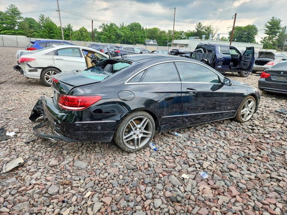 61396466 :رقم المزاد ، WDDKJ6HB0FF301779 vin ، 2015 Mercedes-benz E مزاد بيع