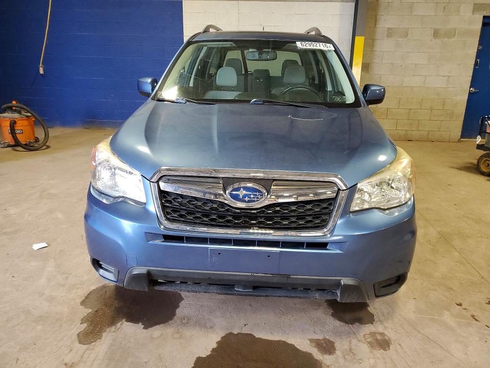 62992716 :رقم المزاد ، JF2SJADC5FH588750 vin ، 2015 Subaru Forester مزاد بيع