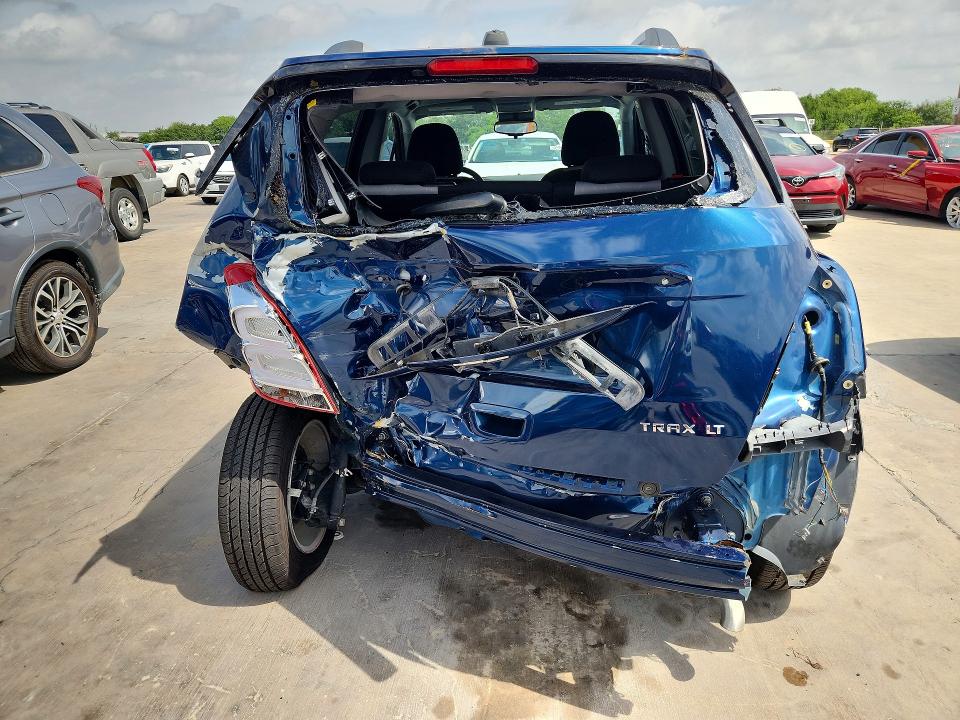 60895386 :رقم المزاد ، 3GNCJLSB9LL321561 vin ، 2020 Chevrolet Trax مزاد بيع