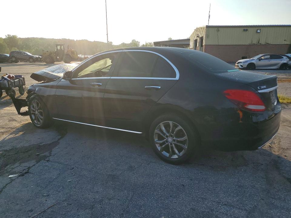 62855126 :رقم المزاد ، 55SWF4KB4HU180593 vin ، 2017 Mercedes-benz C مزاد بيع