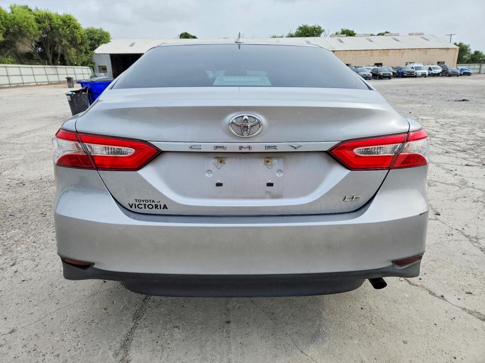 2019 Toyota Camry მანქანა იყიდება აუქციონზე, vin: 4T1B11HK0KU185868, აუქციონის ნომერი: 61024846