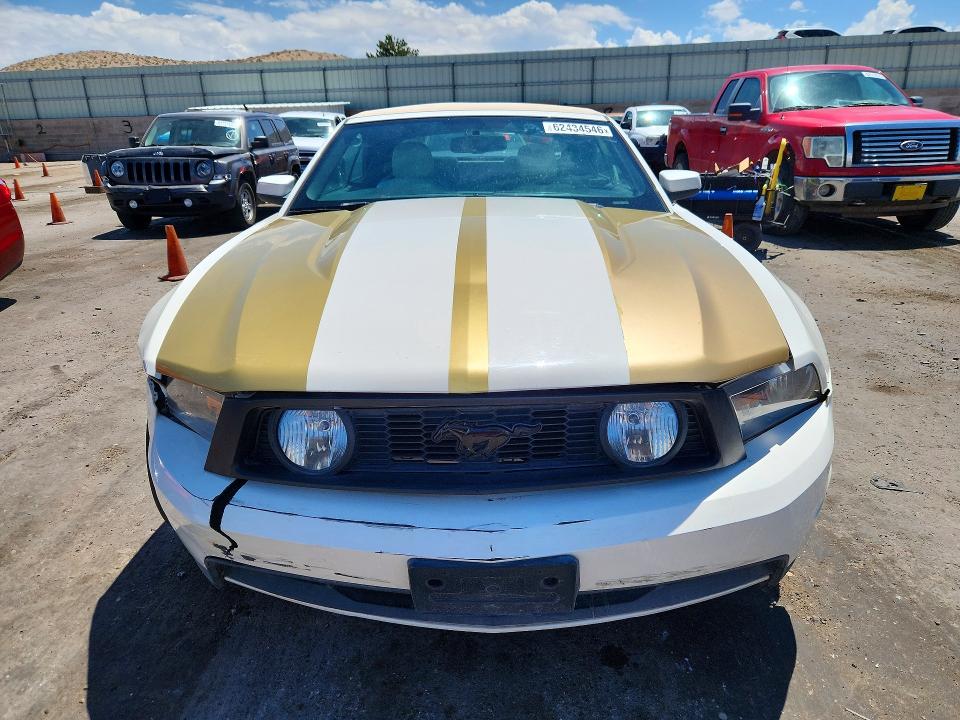 62434546 :رقم المزاد ، 1ZVBP8FHXA5141336 vin ، 2010 Ford Mustang مزاد بيع