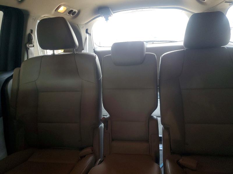 62095116 :رقم المزاد ، 5FNRL5H62GB136095 vin ، 2016 Honda Odyssey مزاد بيع