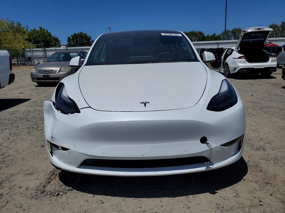 Продажа на аукционе авто 2022 Tesla Model Y, vin: 7SAYGDEF1NF405895, номер лота: 97686105