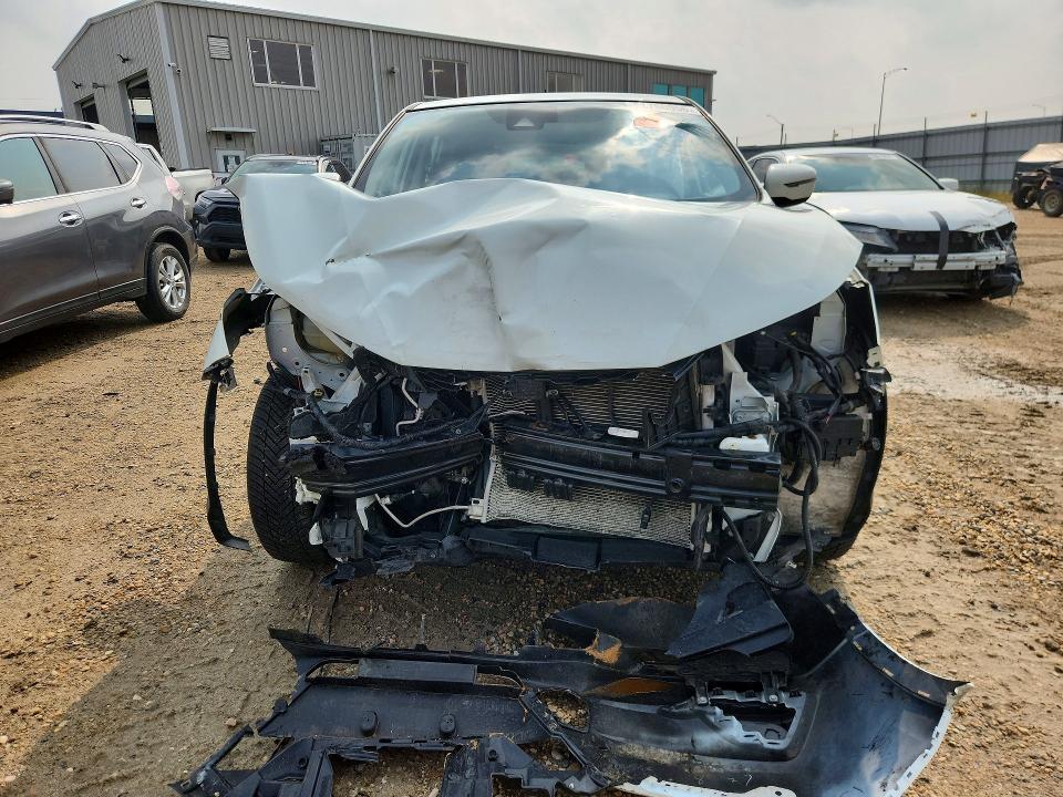 61760056 :رقم المزاد ، JN1BJ1AW4NW471784 vin ، 2022 Nissan Rogue Sport مزاد بيع