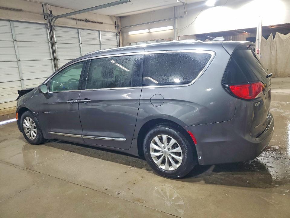 2019 Chrysler Pacifica მანქანა იყიდება აუქციონზე, vin: 2C4RC1BG8KR554295, აუქციონის ნომერი: 60496956