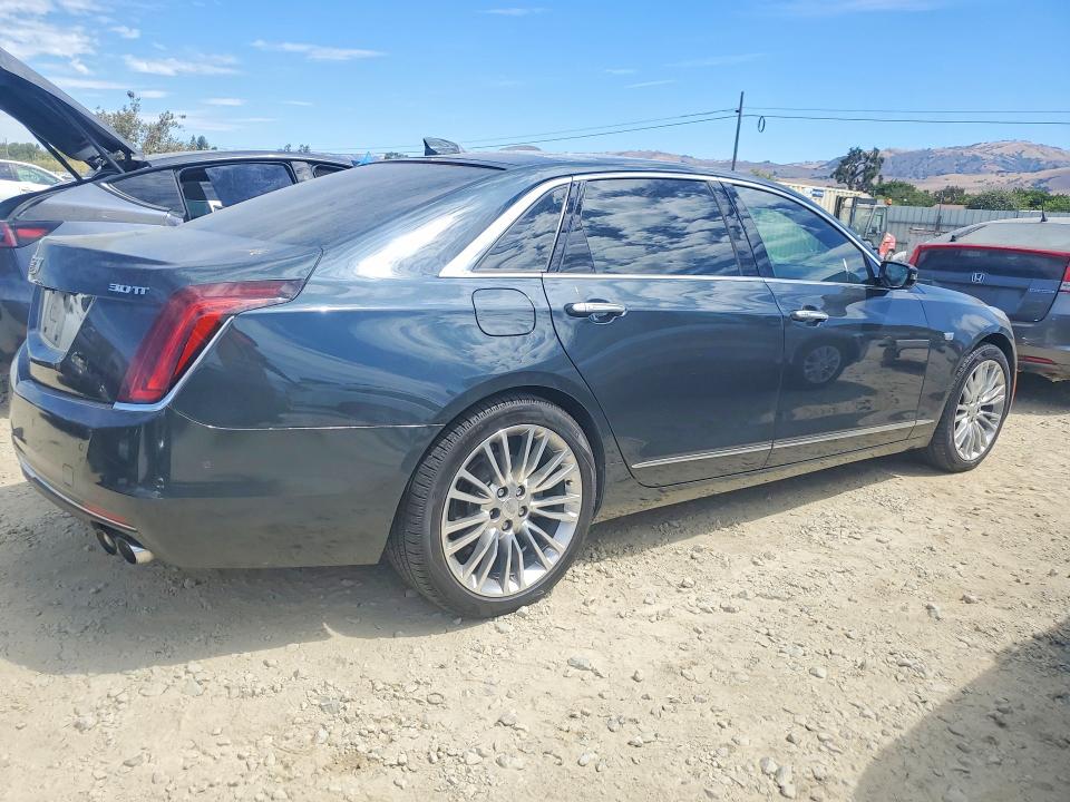 Aukcja sprzedaży 2018 Cadillac Ct6, vin: 1G6KH5R60JU102692, numer aukcji: 62134516