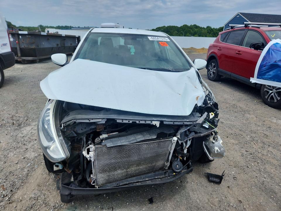 2015 Hyundai Accent მანქანა იყიდება აუქციონზე, vin: KMHCT4AE8FU797536, აუქციონის ნომერი: 60541376