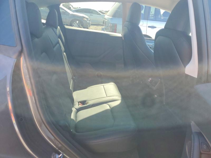 60227136 :رقم المزاد ، 7SAYGDEE8PF966878 vin ، 2023 Tesla Model Y مزاد بيع