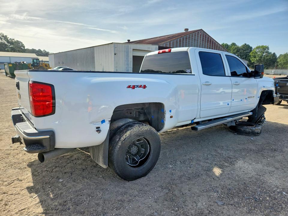 Продаж на аукціоні авто 2018 Chevrolet Silverado, vin: 1GC4KZCY0JF161786, номер лоту: 60830046