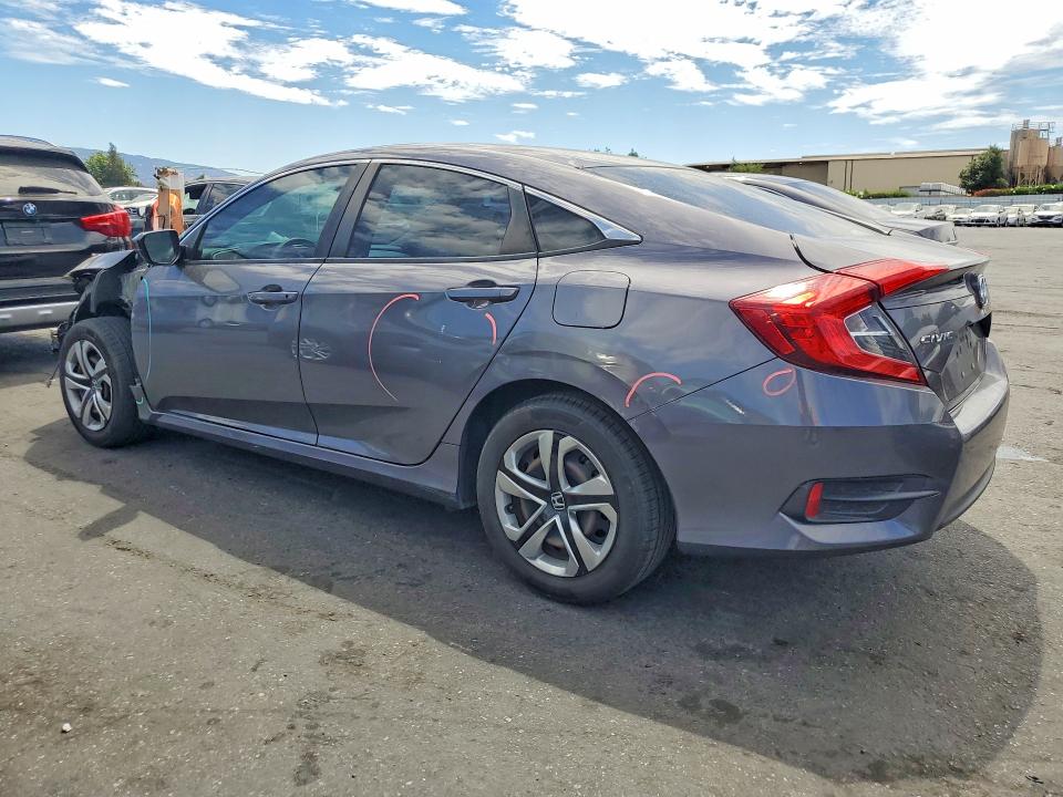 2018 Honda Civic მანქანა იყიდება აუქციონზე, vin: 2HGFC2F58JH594531, აუქციონის ნომერი: 61766996