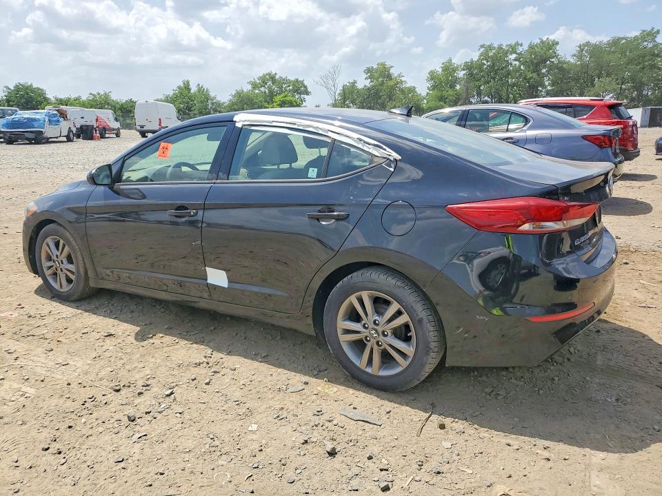59838366 :رقم المزاد ، 5NPD84LF3HH005807 vin ، 2017 Hyundai Elantra مزاد بيع