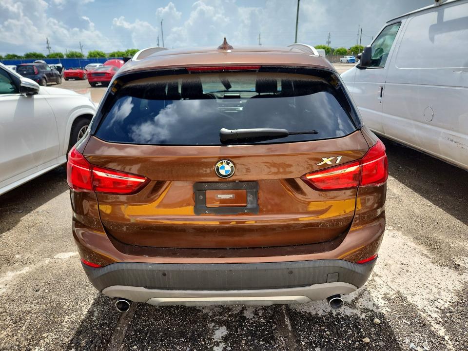 Продаж на аукціоні авто 2017 Bmw X1, vin: WBXHT3C33H5F82651, номер лоту: 62514636