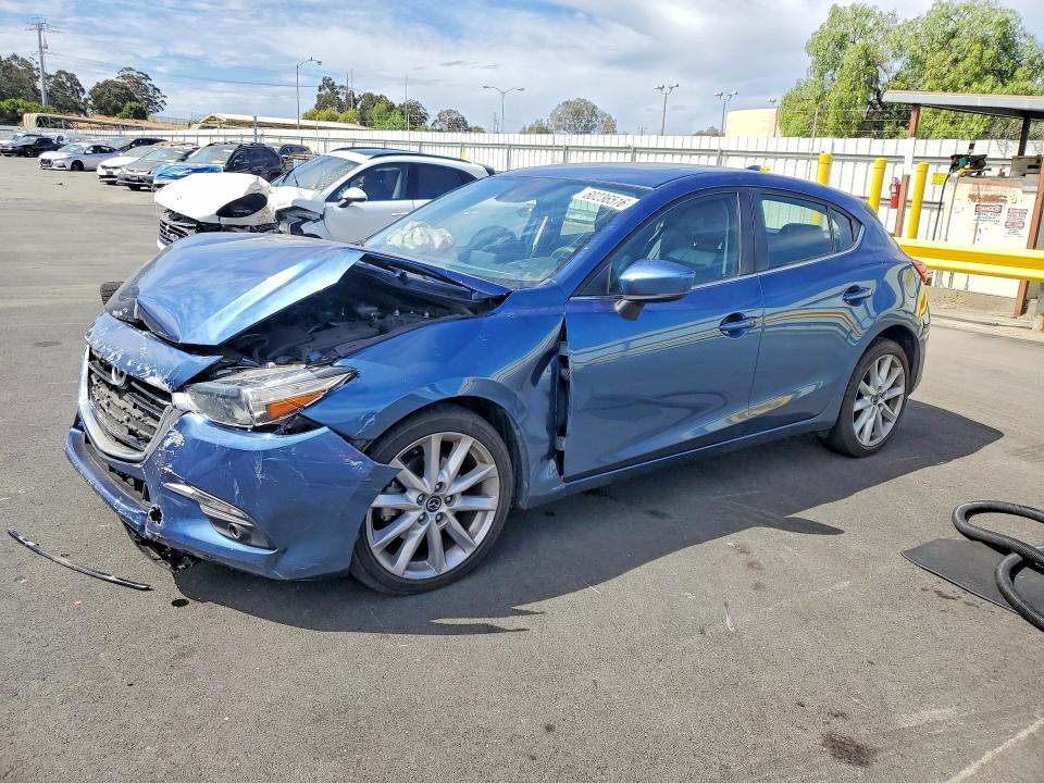 Auction sale of the 2017 Mazda 3, vin: JM1BN1M30H1135442, lot number: 60236516