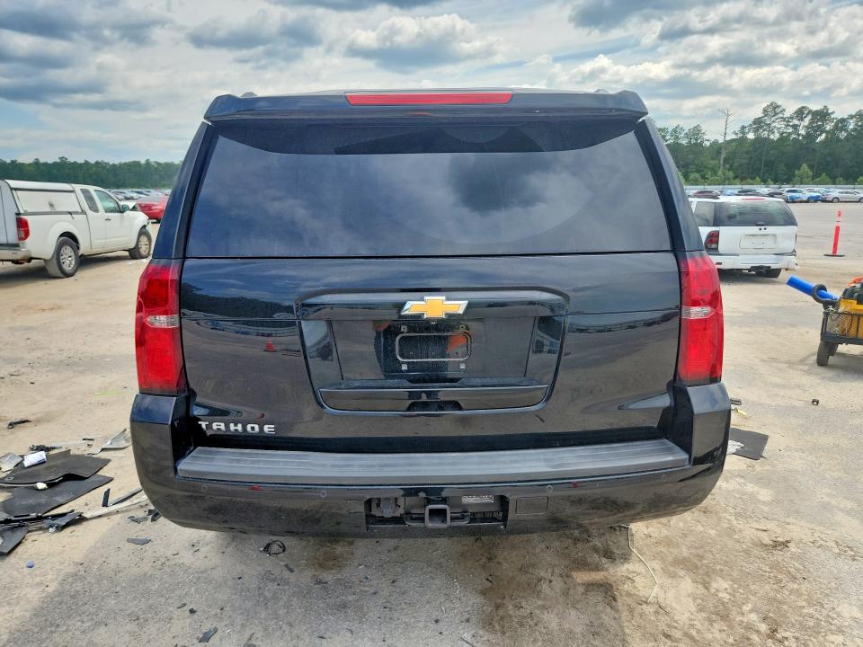 59000886 :رقم المزاد ، 1GNSCBKC1HR125221 vin ، 2017 Chevrolet Tahoe مزاد بيع