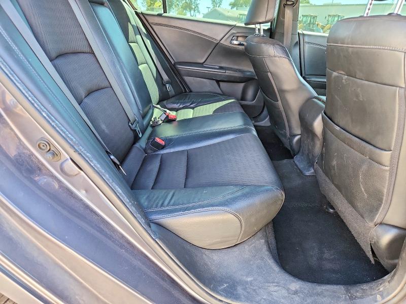 63266136 :رقم المزاد ، 1HGCR2F55GA160026 vin ، 2016 Honda Accord مزاد بيع