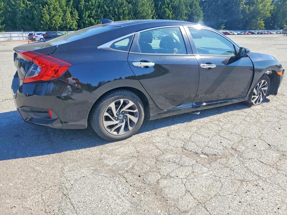 Продажа на аукционе авто 2018 Honda Civic, vin: 2HGFC2F76JH509428, номер лота: 60772166