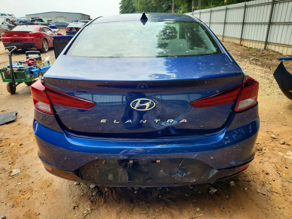 2020 Hyundai Elantra მანქანა იყიდება აუქციონზე, vin: 5NPD84LF4LH624098, აუქციონის ნომერი: 61293726