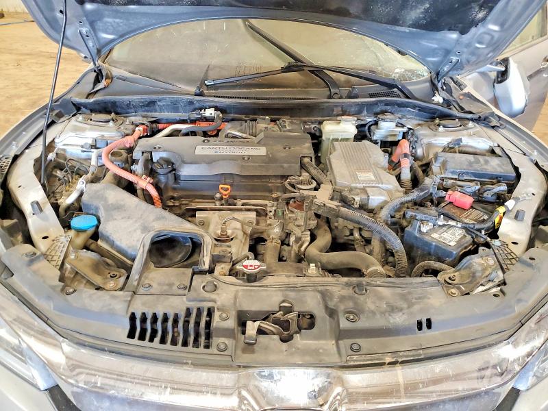 Продажа на аукционе авто 2017 Honda Accord, vin: JHMCR6F52HC010790, номер лота: 61729106