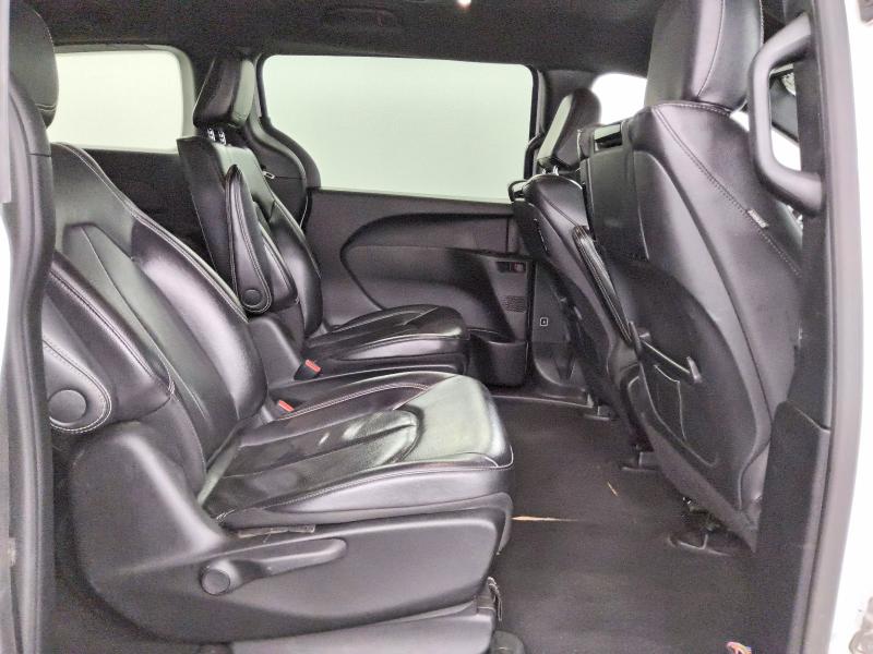 60687296 :رقم المزاد ، 2C4RC1L76NR134666 vin ، 2022 Chrysler Pacifica مزاد بيع