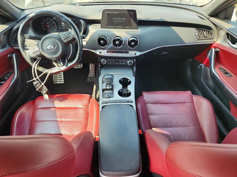 61539626 :رقم المزاد ، KNAE55LC6J6039150 vin ، 2018 Kia Stinger مزاد بيع